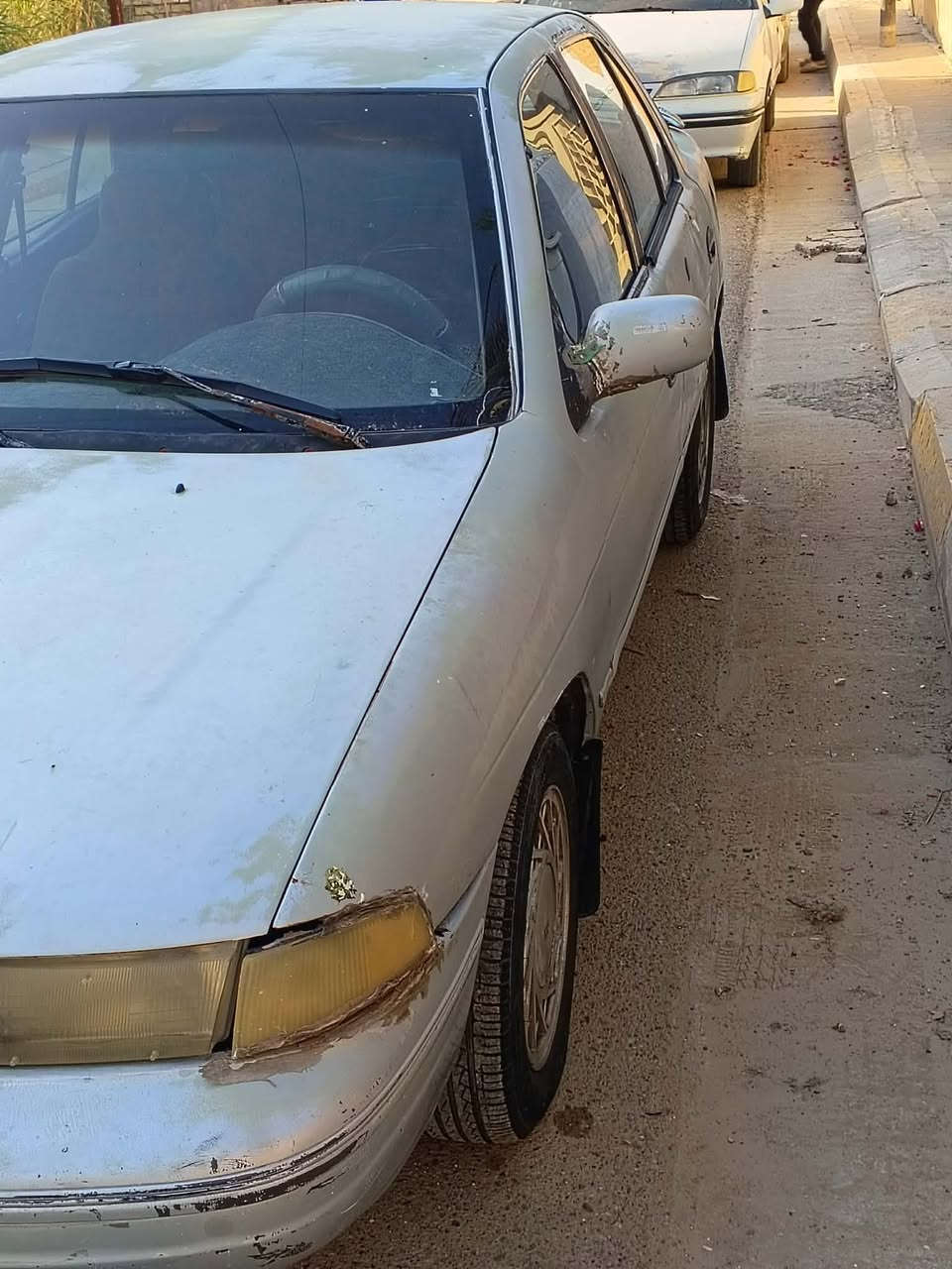 كية سيفيا موديل 94 رقم انگليزي ديالى مشروع وطني السعر ٢٠ ورقة وبيها مجال 
***********
