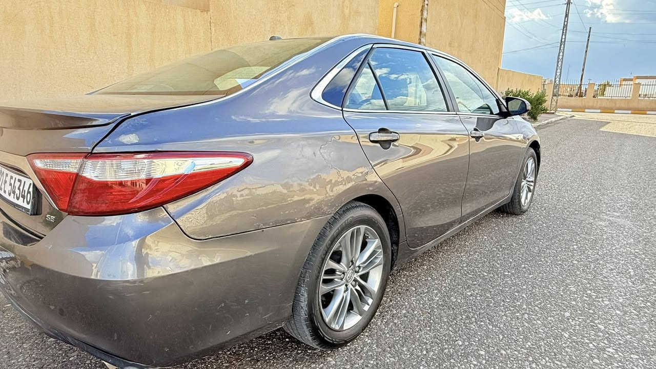 كامري 2017 se بلاص اعلى فئة فول مواصفات
ضرر بارد خلفي جاملغ مع صبغ جوه قبغ البانزين 
وجود شخوط في اماكن مختلفة بصورة بسيطة 

السعر 160 مكان السيارة صلاح الدين/ تكريت 
رقم اربيل
للاستفسار الاتصال على الرقم ***********
