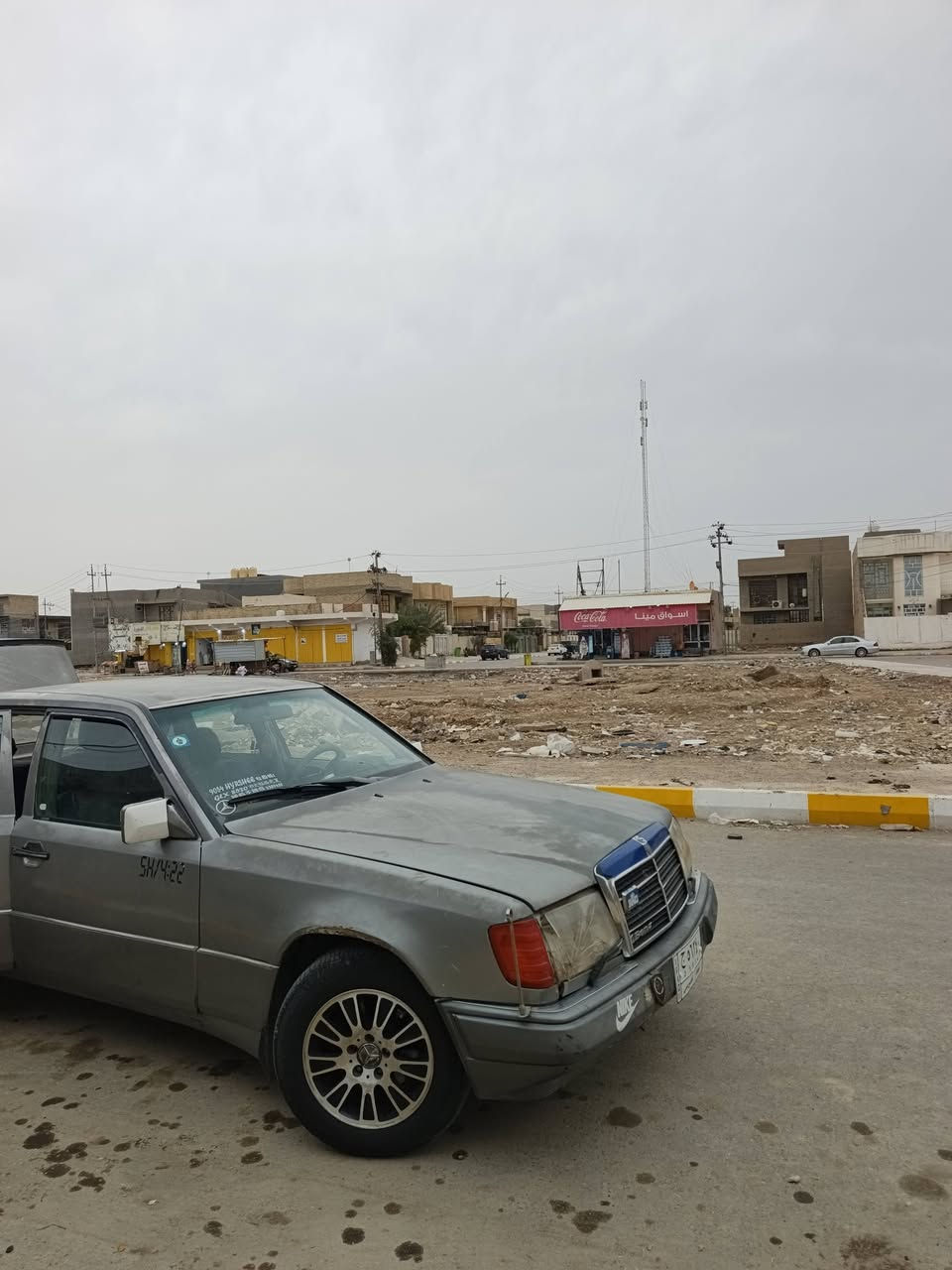 السلام عليكم مارسدس دب موديل٨٧ كير ومحرك بطه ٣٠٠٠جديد صار أقل الشهر شديته سيارة على البلاد مكفوله من الصبغ والضربه بس جارده قواعد دبلاات بلادي سيارة مابيها اي خياس فقط جارده رقم بغداد مشروع وطني سنويه ل ٢٨بسم ولد جيراني تريد تحويل تريد وكاله تخم تاير جديد تبريد ثلج منضومه كاملة جديده شغال السعر ب٤٠ بيع او مراوس حسب القناعه المكان واسط الصويرة ***********
