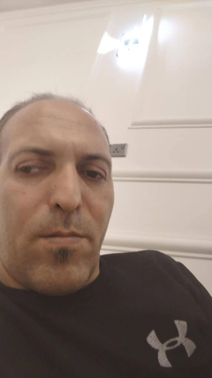تحية من ايران الاهلنا بالعراق  ***********
صحفه ديكورات ٦٠الف .تبياض متر ٢.٥٠ شغل ضمانه  استاد بهنام  ايراني

