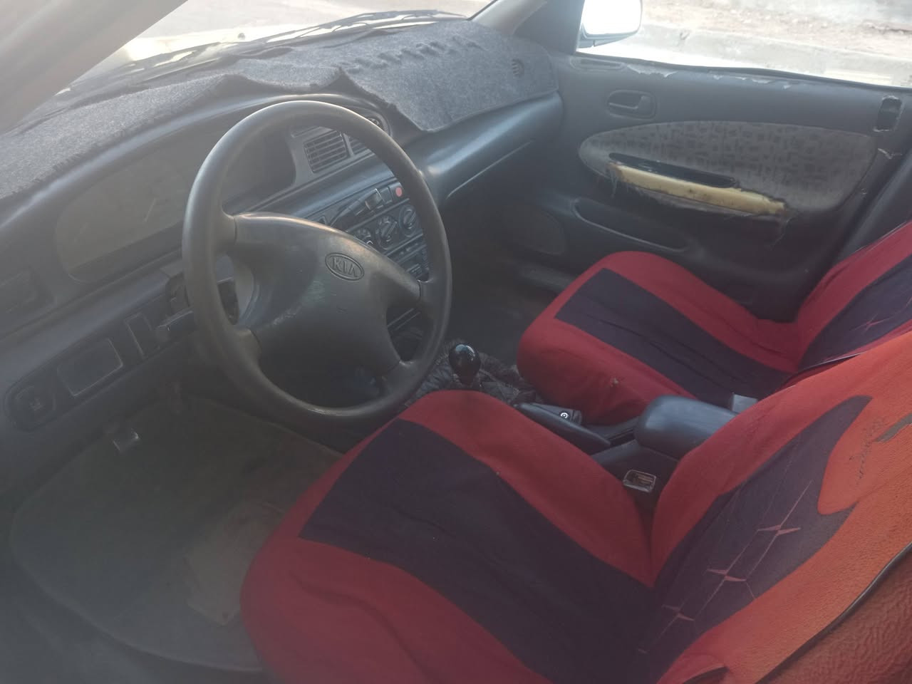 كيا سيفيا موديل ٩٦
مكينه ٢٠٠٠كير خير من الله
صدرها نص عمر 
للإستفسار الاتصال_***********
