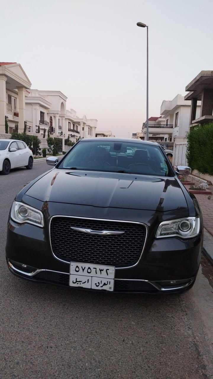 اوباما ٢٠١٨
فول فول ١/١ 
 كشن تدفئه + تبريد 
 كشن ميموري خزن 
  مرايا قلاب 
بانوراما 
محرك ٣٦٠٠
  السياره ماشيه ١٥٠ الف  ميل 
 السياره مابيها لابجم ولا ايرباك 
 فقط بيها تكمه السكن صبغ  وشويه بارد 
للاستفسار الاتصال على رقم ***********
مكان السياره اربيل
