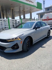 K5-GTline 2021-AWD اللون : اسمنتي سموك المميز   المحرك : 1600 تيربو   ...