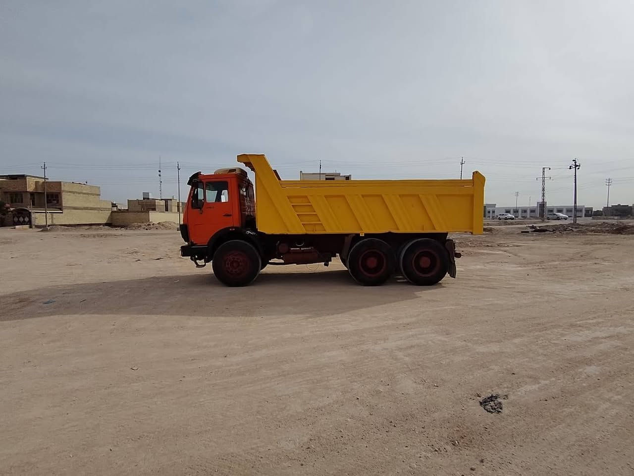 سلام عليكم البي للبيع موديل 79 شاصي مكفول بلادي قلاب تبريد شغال جديد كهربائيات ڱڵـه. جديد باتريات جدد مكينه 8 ، 28 محسن كير 160 مجموعه نص رباط عدل بدي جديد رقم انبار نكليزي بسمي السياره ما عايزه لْـۆ برغي السعر 235 وبيه مجال مكاني كربلاء ***********
***********
