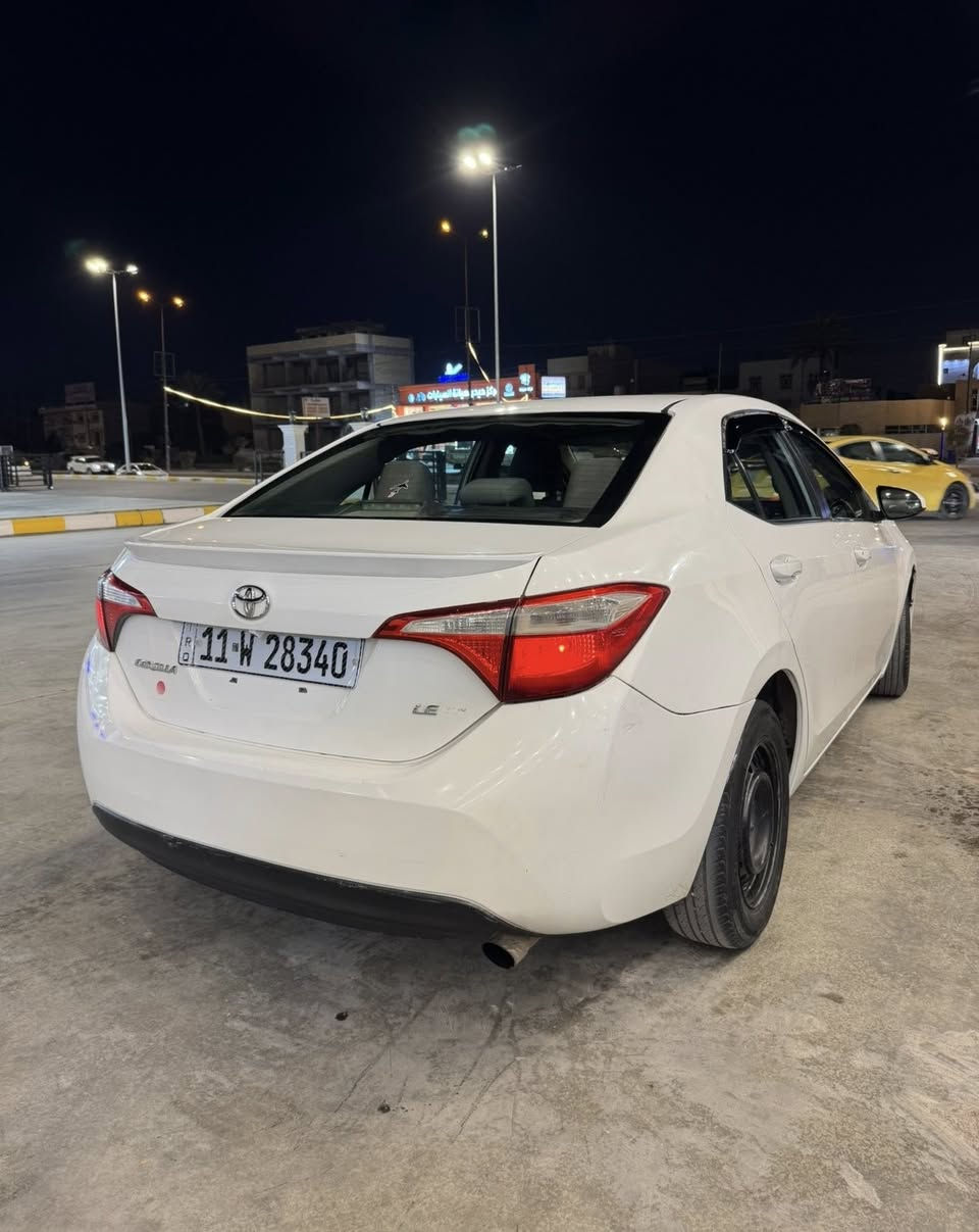 السلام عليكم كورلا 2014 le للبيع
وارد امريكي
(((كير قطره AT))) المرغوب قليل بهذا الشكل
 المسافة المقطوعة: [155 الف ميل]وقابل للزيادة 

الصدر كله جديد + دسكات وفلنجات جدد
تخم تاير جديد 

الحادث 
جاملغ خلفي وقبغ جنطه 
((بيه صبغ الجاملغات الخلفيه. وقبغ الجنطه مبدل ومصبوغ))
يعني 3 قطع صبغ فقط سونار موجود (السيارة بدون دواخل)

السيارة نضيفة جدا وممتعوبه مال بيت ومحافضين عليه 

 السعر: [119$] ومجال بسيط جداً 
 للاتصال: [***********]
العنوان: بغداد حي الخضراء
