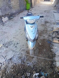 اخوان دراجه ماكس ملغولي للبيع سعرها 350 وبيها مجال دراجه شغاله بس البا...