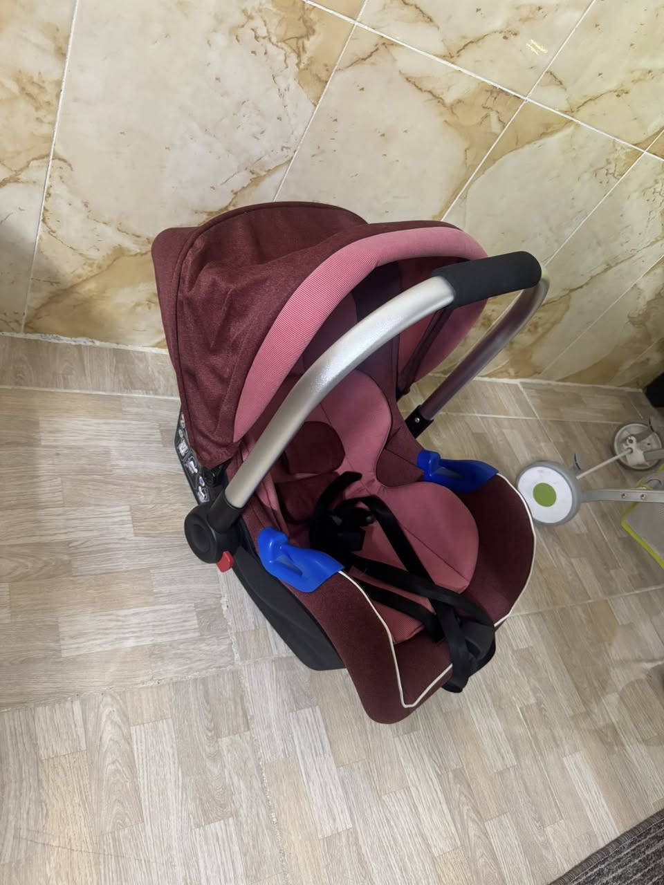 الاثنين ١٠٠قفل نظيفات جدا


**إذا كنت صاحب هذا الإعلان وتريد حذفه لأي سبب، رجاءا أرسل رسالة إلى الدعم الفني**