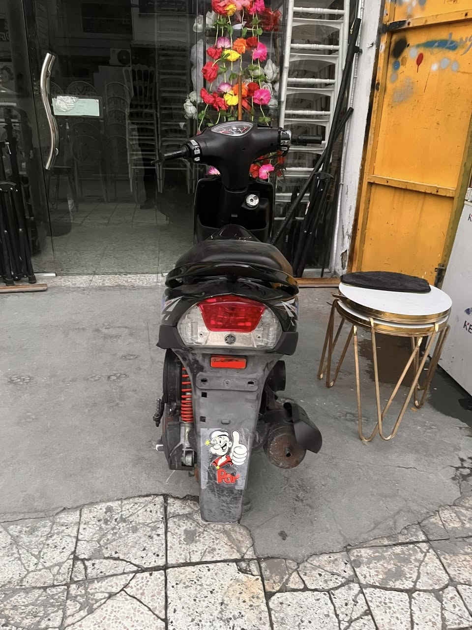 سلام عليكم دراجه ماكس عدله لبيع دراجه نضيفه كفرات دجاري تايرات جدد جلاتيني الرقم ***********
