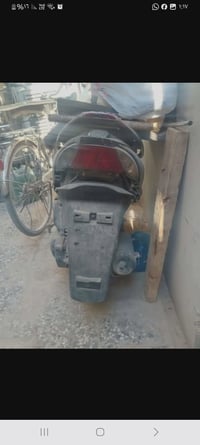 بسبب الوعود الكاذبة يعني صار سبوعين من ناشرها ويطبلي واحد يكلي اجيك وا...