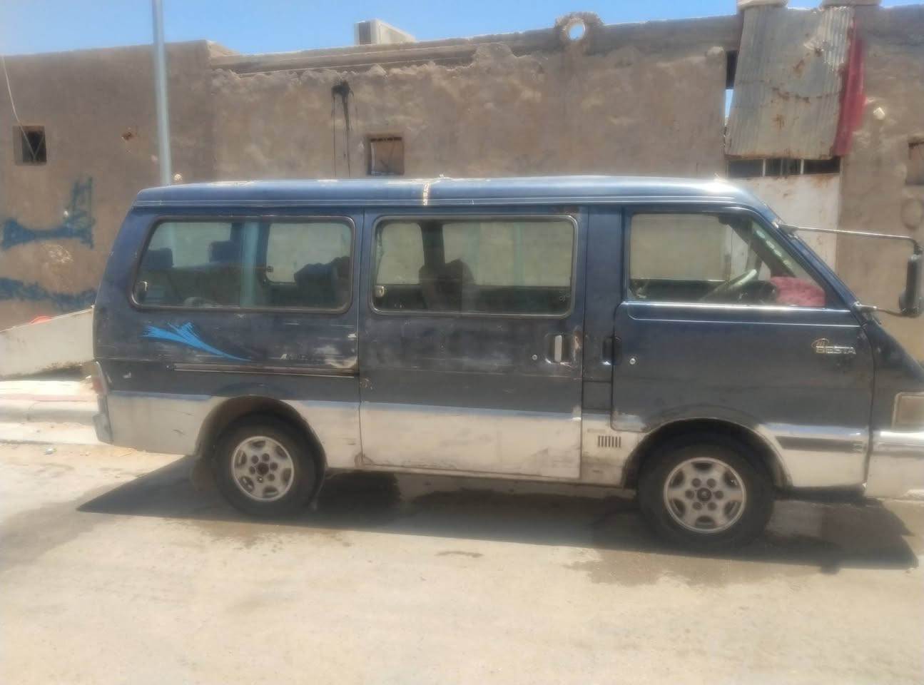بيع مستعجل كيه بستا 94 رقم احمر راعيها جيراني شوكت ماتريد داور 
مكينه وكير نضيفات سياره حلوه ونضيفه عوزها ترتيبات بصيطه خط حي العامل 
سعر 16 
***********
