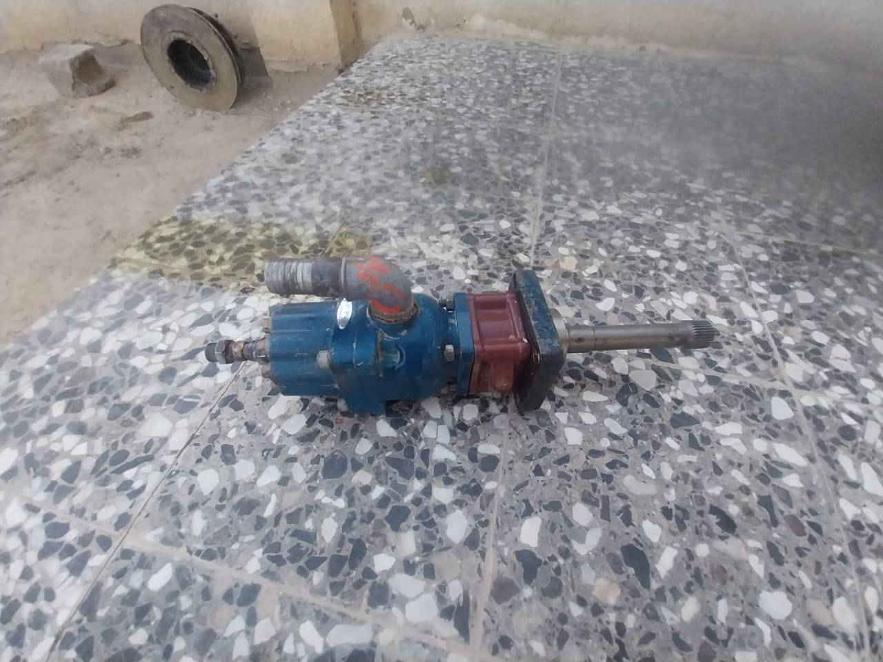 مضخه كرين حجم ٨٥ اصليه شرط الشغل للبيع اي ستفسار تصل ***********
