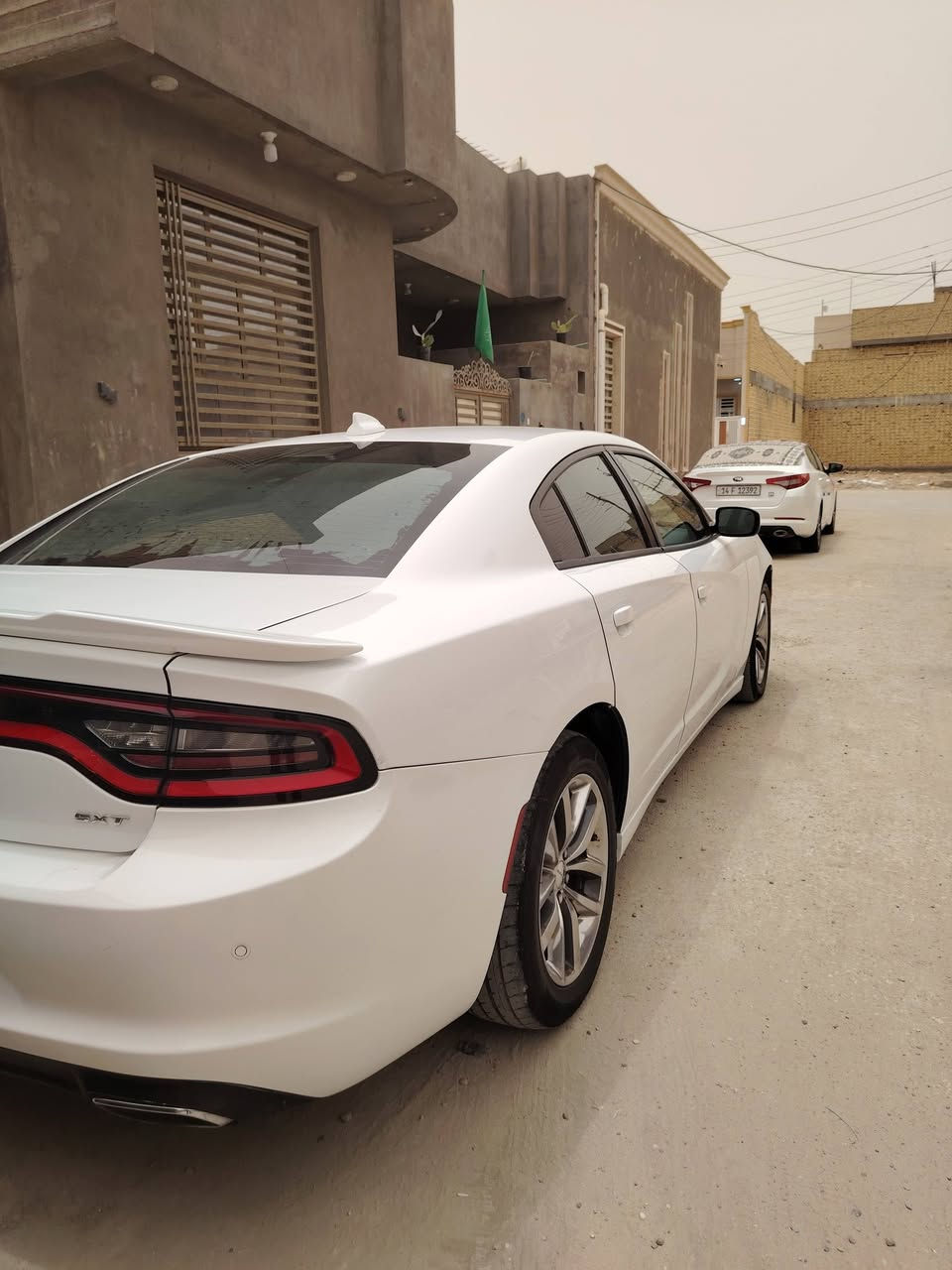 للبيع: دوج جارجر (Dodge Charger) موديل 2016
​السيارة بحالة ممتازة جداً (نظيفة وجاهزة من كلشي، ) وجاهزة 
​⚙️ المواصفات الفنية والجمالية:
1__خزن ميموري
2__كشنات جلد
3__شاشه كبيره
4__نوع الفئه sxt
​المحرك: 6 سلندر (3.6L Pentastar)، نظيف وجاهز.
​:  معلايه 2021/ معامله كامله رجعت موديلها 2016 
​التبريد: ثلج وجاهز للصيف.
​الحدادية: كاملة وجديدة 100%.
​الوضع العام: السيارة جاهزة كبل للشارع وما تحتاج أي مصاريف ("على آخر حباية").
​📋 حالة البدي والتحويل:
​الصبغ: قطعتين فقط.
​الحادث: ضربتها كلش حلوة وبسيطة.
​📍 مكان التواجد:
​ذي قار - الناصرة (الإسكان الصناعي)
​📞 للاستفسار والتواصل مباشرة مع المالك:
​رقم الهاتف: ***********
الشراي امبين إذا عجبته السياره يتصل السعر خاص 
​✨ ملاحظة للمشتري: السيارة للمستعد يشتري ويفحص، جاهزية تامة ومكانها واضح. الله يبارك للبايع وللشراي!
