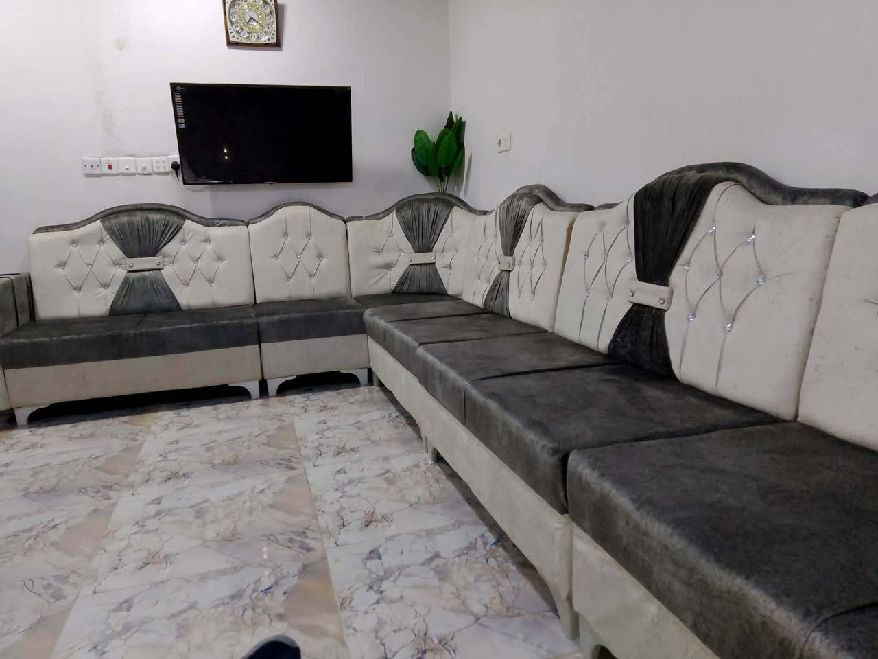 ديوان جديد 7 امتار السعر ٢٥٠


**إذا كنت صاحب هذا الإعلان وتريد حذفه لأي سبب، رجاءا أرسل رسالة إلى الدعم الفني**