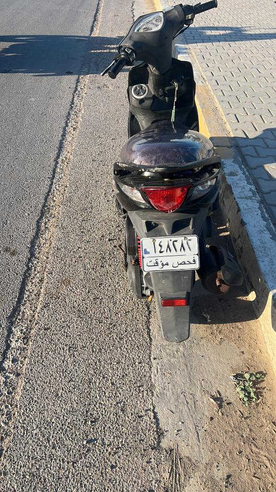 ماكس مضلع رمبه صارله 14 يوم من اخذته قفله اب 800  رقمي ***********
