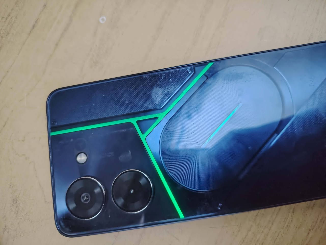 سلام عليكم
عندي جهاز تكنو بوفا 5برو 5g
جهاز نضافه فول رايده مراوس فقط


**إذا كنت صاحب هذا الإعلان وتريد حذفه لأي سبب، رجاءا أرسل رسالة إلى الدعم الفني**