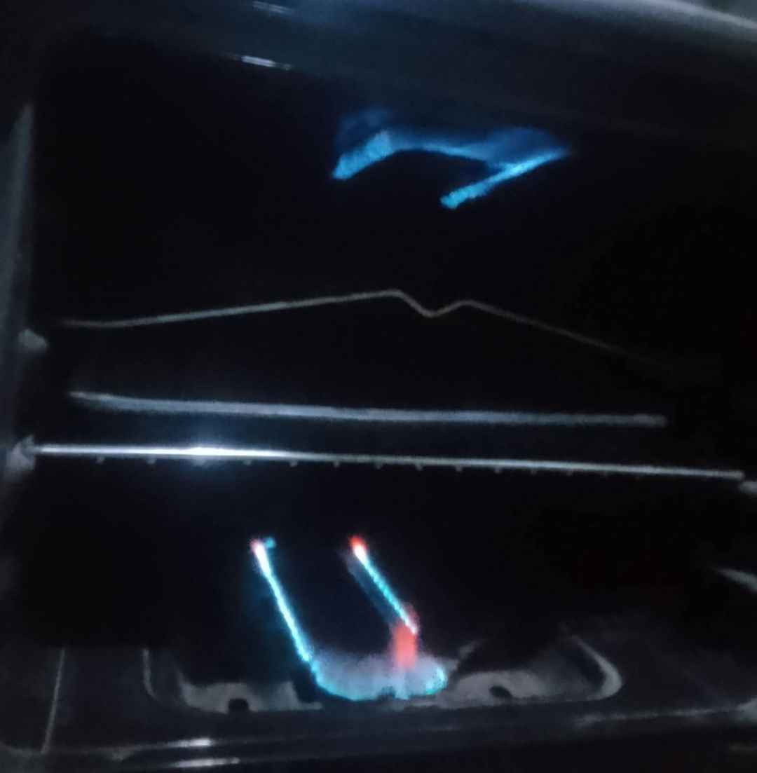 طباخ مصري فرش اربع عيون نضيف ويشتغل ع فحص للإستفسار الاتصال
*********** النجف, العراق
