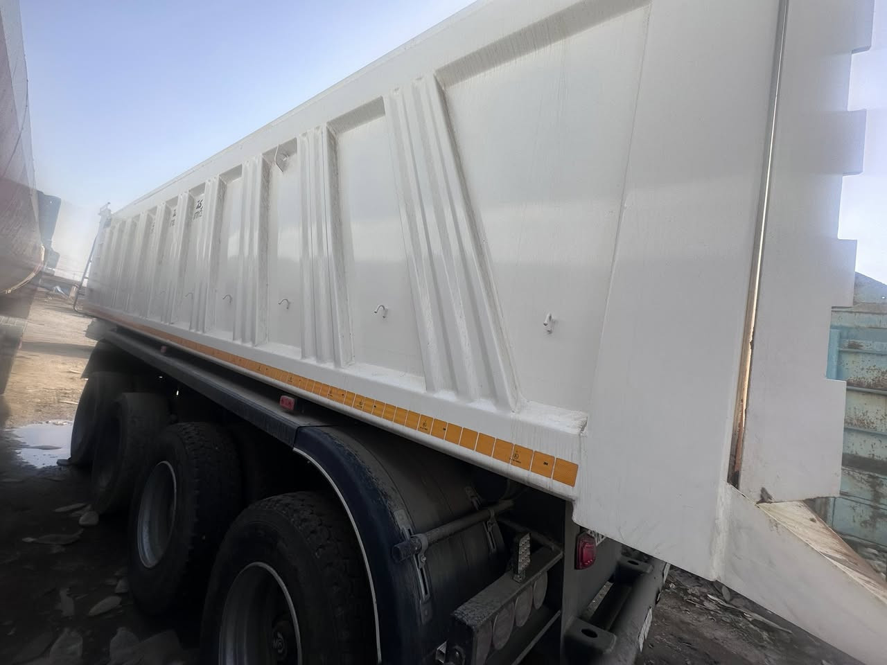 للبيع نساف 2026 روعه العراق  اربع دناكير ذرعه 32 ذاب دربين فقط تخم تاير تخم ويل كامله من كلشي ***********
