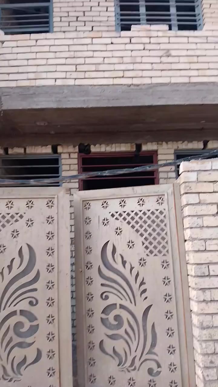 يالله دار البيع المساحه 100 متر الواجه 5 ونزال 20 زراعي سند 25 قرار محكمه موقع الدار قريب عله الشباب و الري خلف كاشي  قريب عله مجمع الدور البيضاه طابق ونص
الاستفسار رقم الهاتف ***********             *********** واتساب
