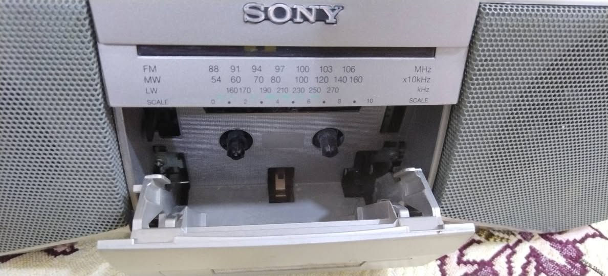 للبيع 4 قطع شغالات عالفحص السعر ١٢٥ يوجد خدمه توصيل
***********
