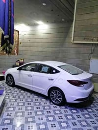 للبيع فقط بدون مراوس خليجي رقم قادسيه باسمي الجديد موديل 19  مكينه 200...