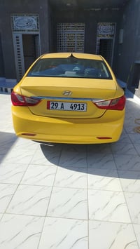 سوناتا  موديل ٢٠١١ رقم انكليزي واسط مكينه 2400 سنويه جديده لغاية 2030 ...