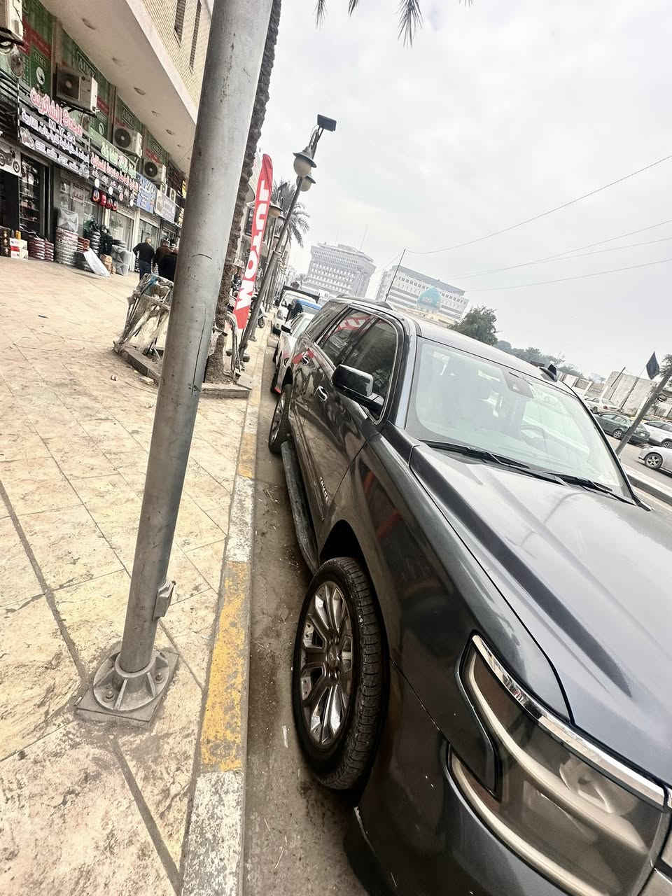 سلام عليكم
تحية طيبة تاهو 2020 للبيع مستعجل بيع فقط وارد امريكي سونار مع الصور و السعر 290 ورقة . دفترين و 90  
 ***********  مكاني بغداد
