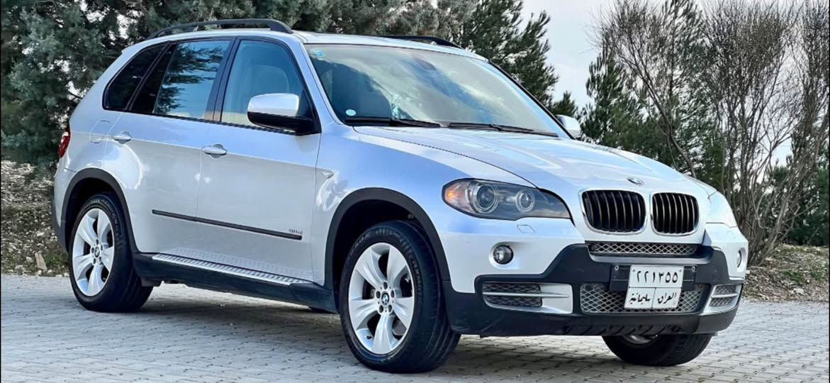 السلام عليكم
BMW X5 2007 للبيع
ماشية 140 كيلو حقيقي 
وارد الماني 
محرك 3000 نوزل قصير بدون توربو
فول مواصفات
⭐️:بانوراما
⭐️:شاشه اندرويد ب700 دولار عليها هسه وكاربلاي
✨:كشنات تدفئة
⭐️:كامرة خلفية
⭐️:حساسات امامية
⭐️:حساسات خلفية
⭐️:مرايه شفط كهربائي
⭐️:بردات خلفية
(السعر) 145 وبي مجال للشراي
رقم اوربي جديد سنوية هزة وكالة كلة جديد وبشرط 
مكان السياره كركوك 
للاستفسار :***********
