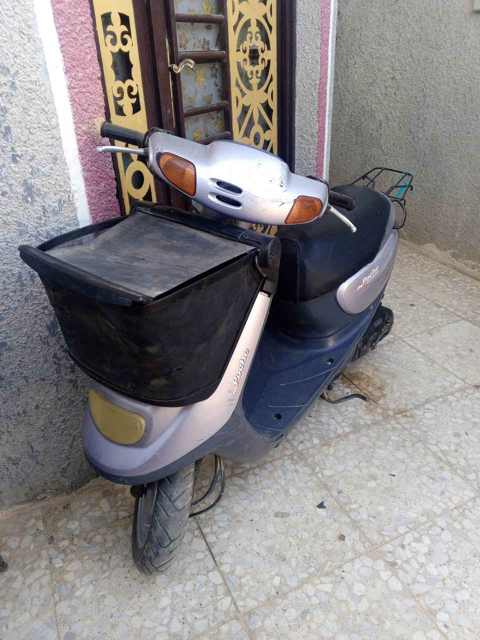 رجاءا الي ميشتري لايراسل 
دراجة منغةلي سعر ٥٠٠


**إذا كنت صاحب هذا الإعلان وتريد حذفه لأي سبب، رجاءا أرسل رسالة إلى الدعم الفني**