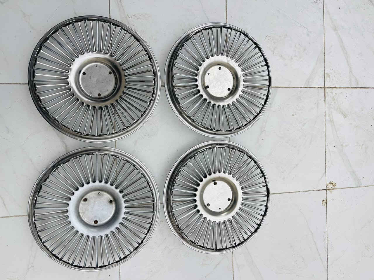 السلام عليكم تخم كبات كلكسي للبيع
مكان حله 
سعر خاص 
***********
