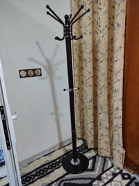 شماعة ملابس • ديكور