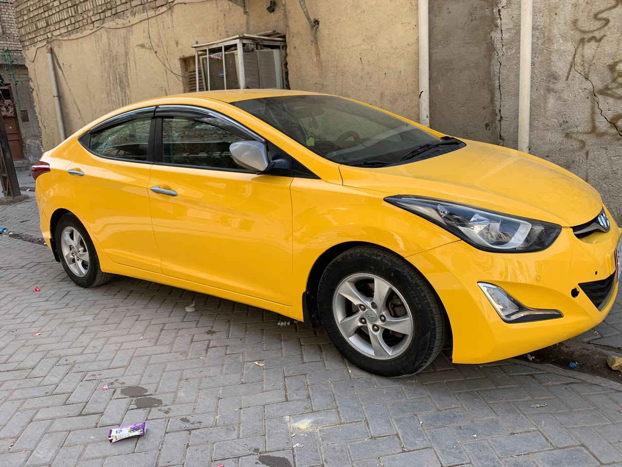 السلام عليكم النترا مديل 15 بدون حادث  السعر 120 التفاصل ع الرقم ***********
