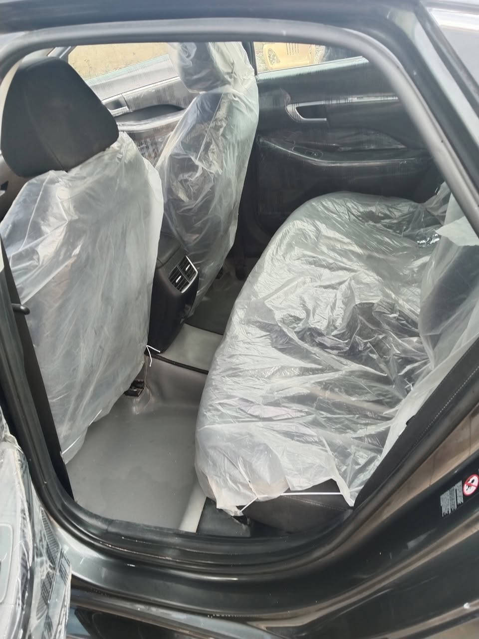 سوناتا موديل 23 محرك 2500 تنفس طبيعي طياره السياره 1عله1 فول الفول السياره بني رامه    ماشيه 30 الف  سعر 175 أو بيهه مجال   الرقم *********** اتصل ودلل
