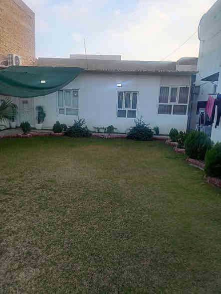 دار...للبيع ...مع ..قطعة...🏠
مساحة...400.م حي شيشين ⛲

مقابل... جامع..الهدى...🕌

دار+قطع....3نوم ..صالة.. استقبال

مطبخ ..واجهة حجر....
مكتب الشام للعقار 
***********
***********
