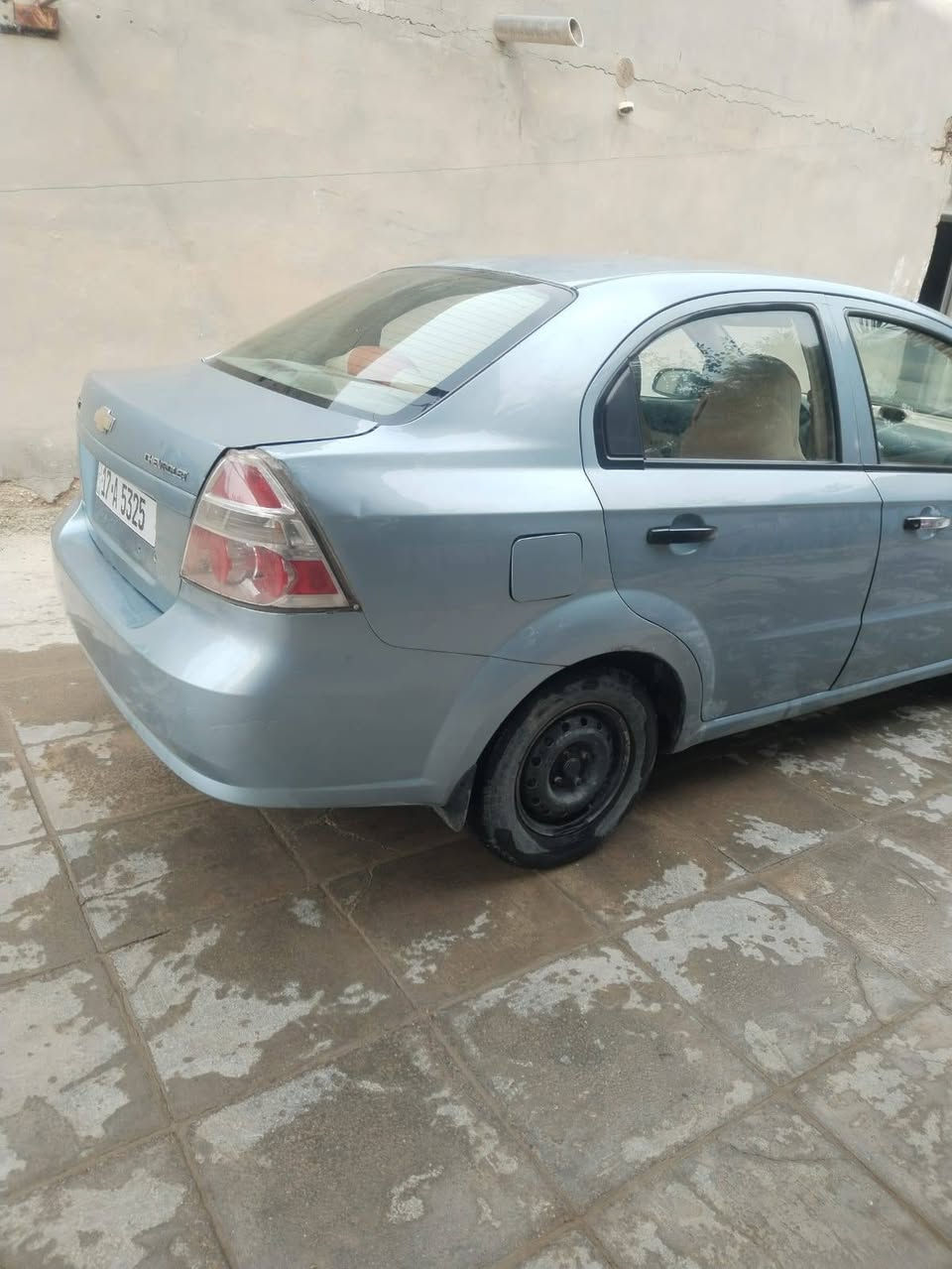 افيو للبيع موديل 13 مرقم مثنى بسمي مداور محرك 1600
مكانه سماوه الخضر مكلف بلنشر اتصال فقط 
***********
