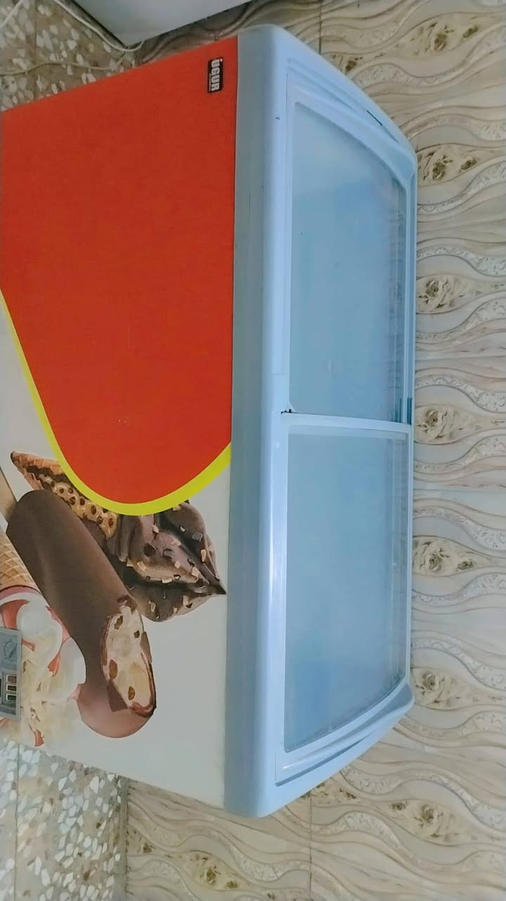 عارضه بطحيه جديده استخدام قليل
وبراد ماء جديد استخدام قليل المكان بغداد للاستفسار ع رقم *********** يوجد توصيل لليحب
