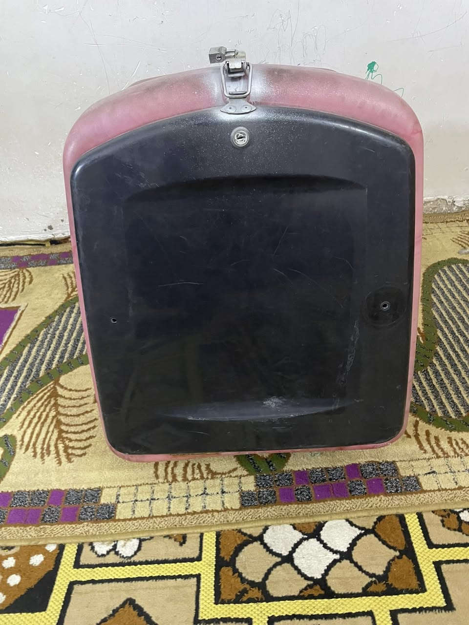 للبيع صندوق دراجه
يرهم اي دراجه سعر25مكاني بغداد الشعله ***********
