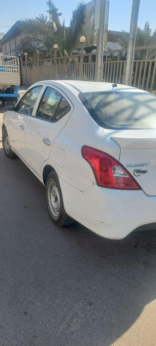 سني موديل2019 نظيفة من الداخل والخارج سعرها 90 وبيها مجال بسيط 

***********
