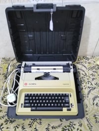 طابعه صناعته ليابان عله وضع لشركه مامتواجد عل فيس للإستفسار الاتصال 07...