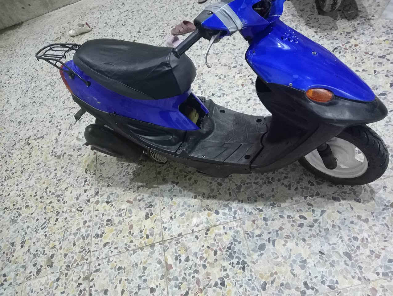 السلام عليكم دراجه 9 نظيفه كهربائيه شغاله مكينه مفتوحه اغراض كلها مال تفصيخ لا يوجد قطعه تجاريه السعر 250 قفل مكان بصره زبير رقم التلفون *********** يوجد بي فقط واتساب
