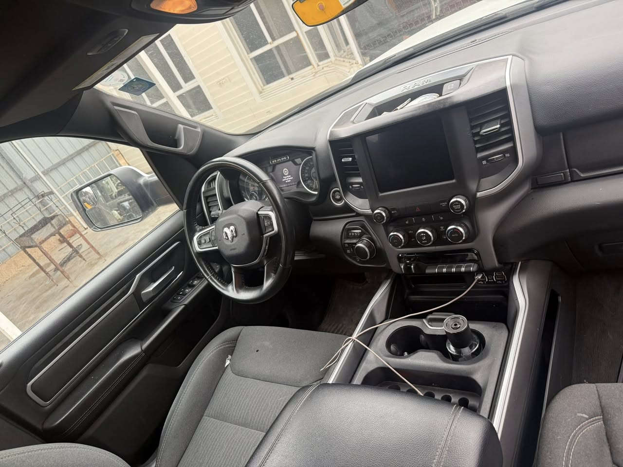 للبيع دوج رام 2022 رقم بغداد فئة بك هورن بدي قصير وباب طويل المرغوب فور ويل 8 سلندر 5700 الظرر بدي اليسار وجاملوغ بارد فقط قطعه وحده صبغ السعر 295 اتصال ***********
