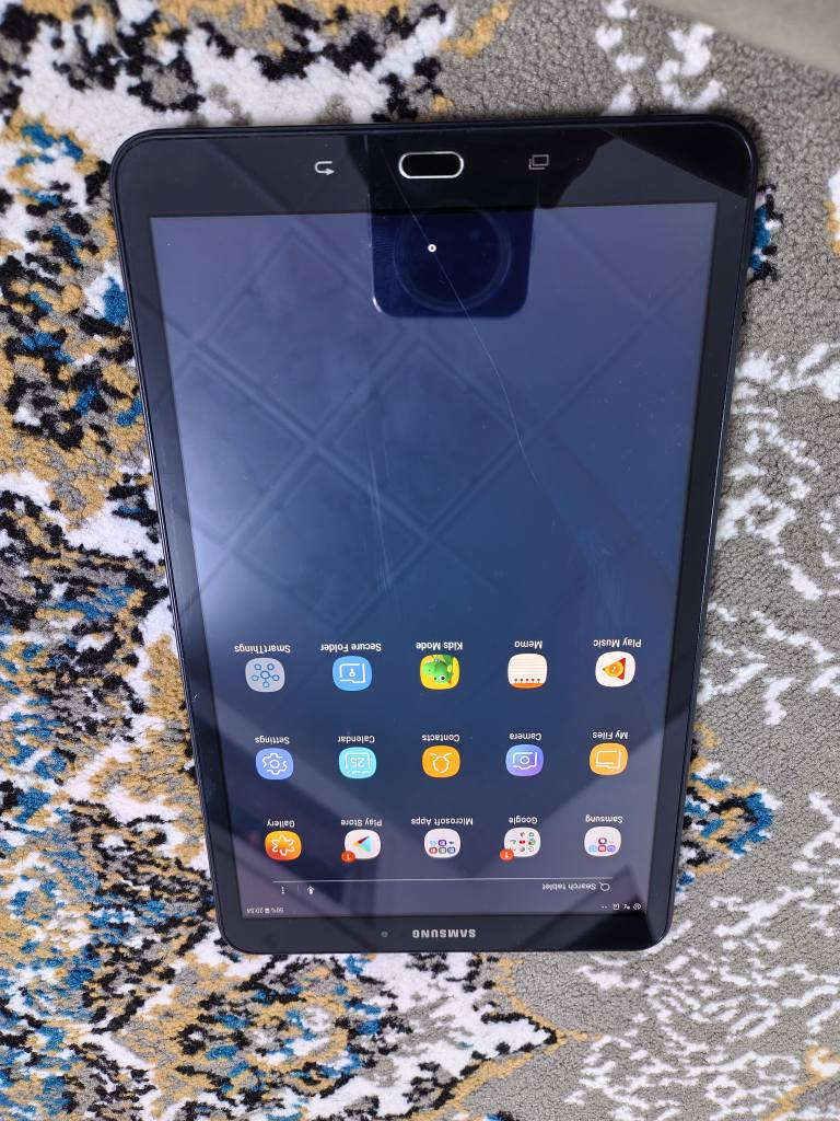 ئایپادی گالاکسی تاب ئە ی ۲۰۱٦ 
galaxy tab A 2016  
32GB 

لە مسی سە ریحو ئە سلی بە شە رت  بی کیشە و بی مشکیلە   لە رەسمە کانا جوان دە رم خستوە  دوو شوختی وردی هه یە زۆرر  ورد نە بی دیار نییە  ١٦٠هه زار السليمانية, العراق


**إذا كنت صاحب هذا الإعلان وتريد حذفه لأي سبب، رجاءا أرسل رسالة إلى الدعم الفني**