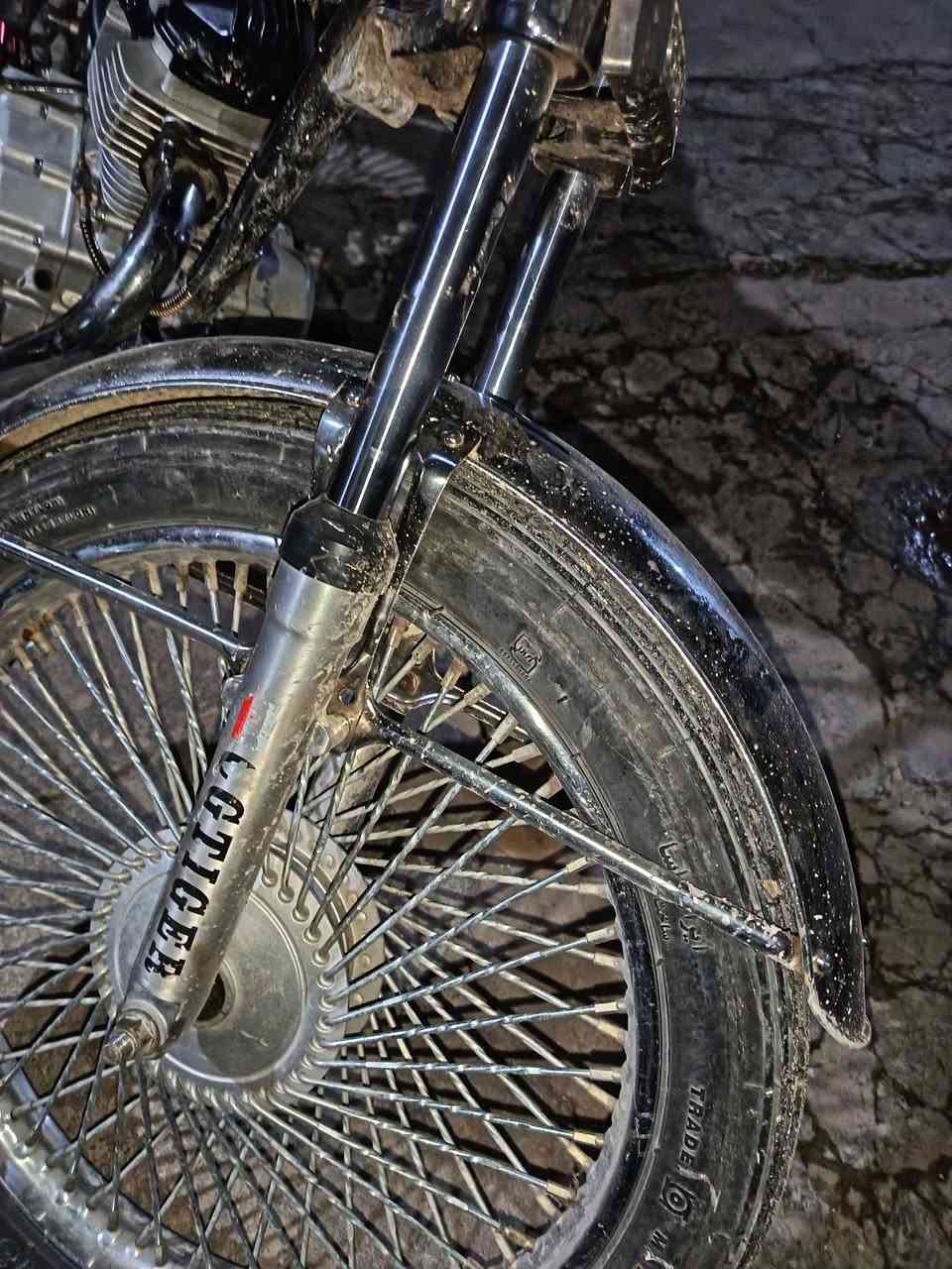 تايكر 2018 محرك شرط كلو جديد كبريتها جديداه طفريات جديد دبلات جداد اويالها جديد كلو جديد شديتهم مال وحد جناي بس قبق الفوك انكطم البرغي السعر 300 وبي مجال وهذا الرقم ***********
