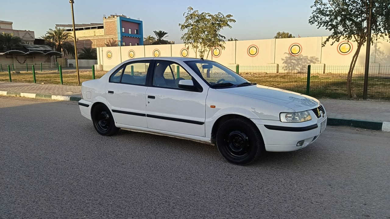 سلام عليكم سمند.مديل11 للبيع
السياره حلوه وجاهزه 
كفاله من التبديل والضربه
كير محرك بلجيس جدد
تبريد ثلج...حداديه جديده
رقم بابل ..السياره بلاديه وحلوه.
بيهه نص باب صبغ ورى الصدر بدون ضربه
ماشيه 170 للبيع سعرهه 39  وبيهه مجال قليل
مكاني نجف كوفه 17تموز لليحب يتفضل خاص او يتصل ***********
