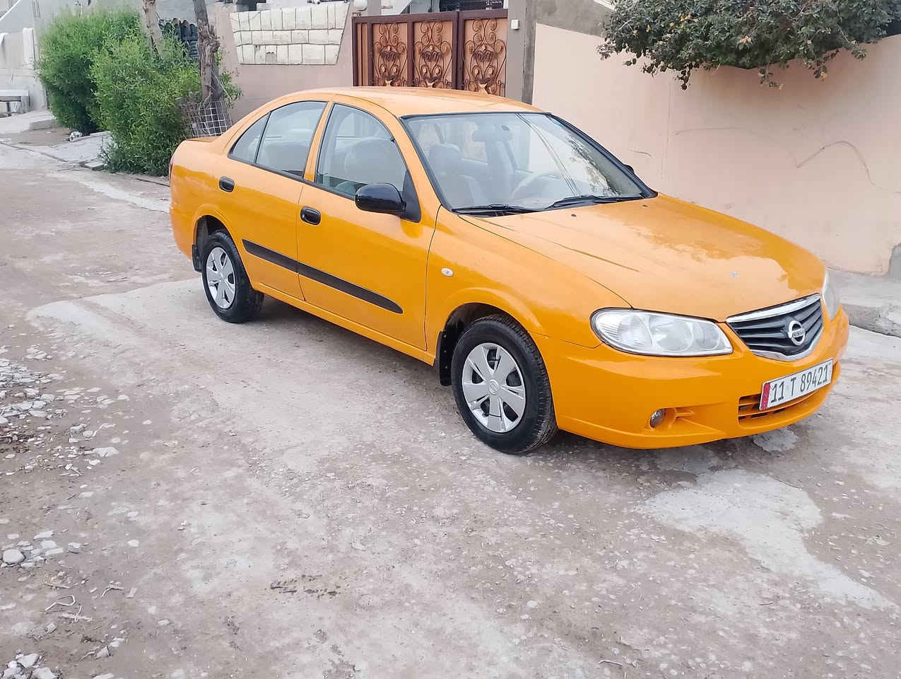 نيسان سني ياباني مؤسسه 2011 كيرمحرك قبغ اسود رقم هزه سنويه كله جديد بسمي مكاني كركوك بيه جاملغ خلفي وبيه تعديل بلحوض السعر 75 للتواصل ***********
