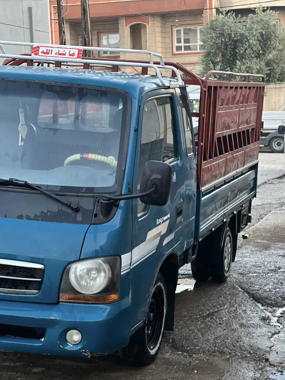 السلام عليكم
اخوتي عندي هاي الكيا حمل 2002 رقم نينوى سنوية 2030 
الكيا ما بيها صبغ بيها اثر معجون بالباب 
مكينة شرط كير شرط 
السيارة باسمي تحويل مباشرة 
الشاصي مكصوص
الداخل شغال كامل 
دوشمة جديدة جلد 
السعر 85 وبي مجال 
المكان موصل الأيمن حي العريبي 
للتواصل والاستفسار 
*********** بي واتساب 
*********** ما بي واتساب
