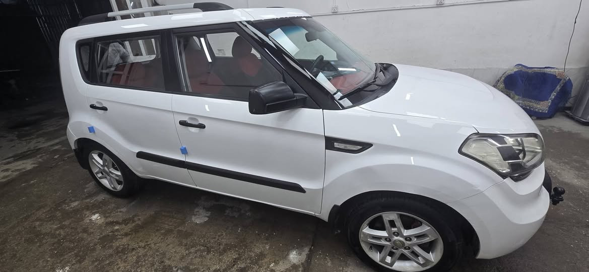 صول ٢٠١١ خليجي ماشيه ١٠٧ كيلو بيه صبغ باب وشويه من الحاملغ الخلفي بيه سونار رقم اربيل تحويل او كاله  مكاني كاظميه٩٧ وبيه مجال ***********
