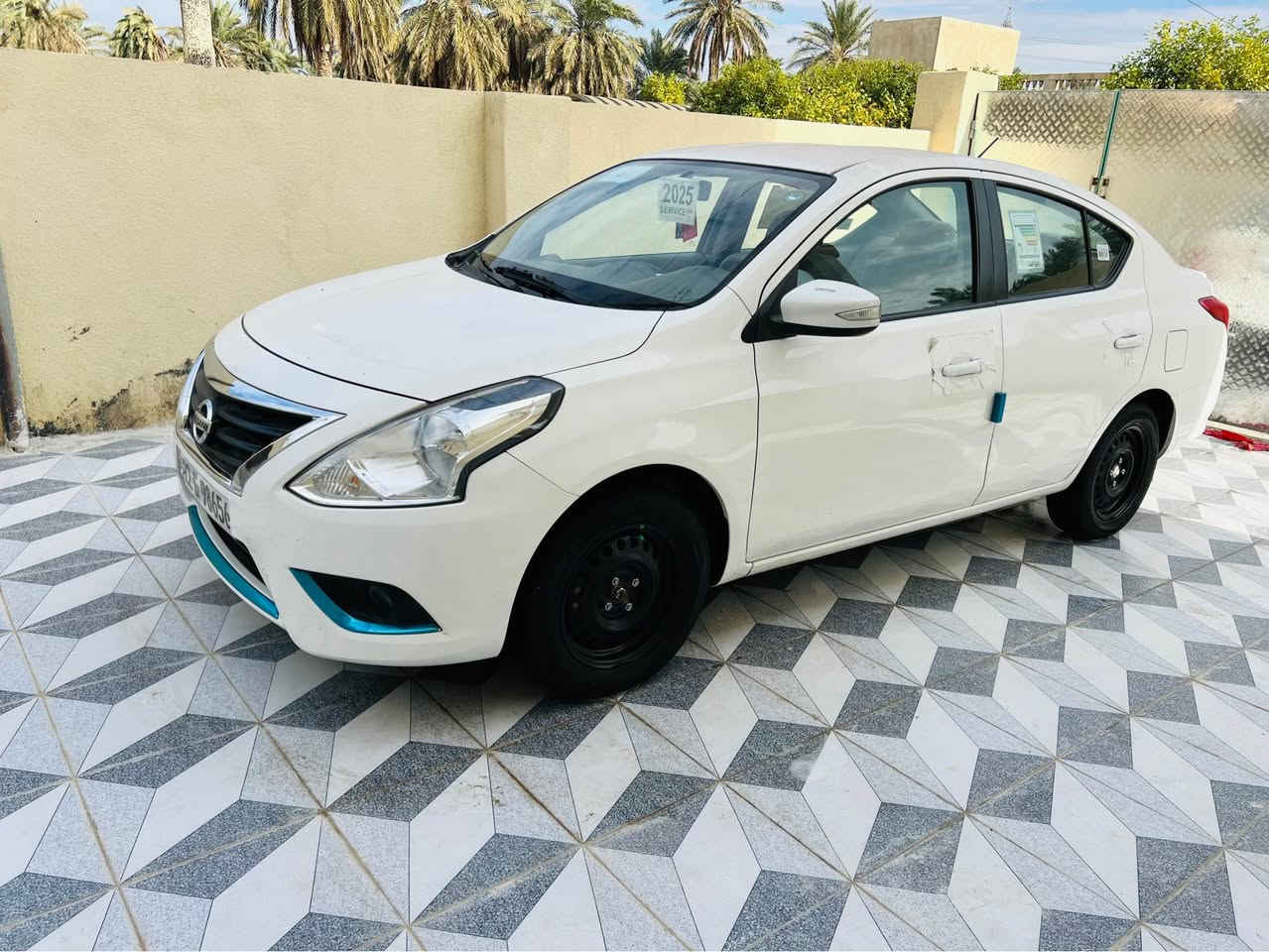 نيسان سني موديل ٢٥ بسم شركه ماشيه ١٦ الف سياره جديده مكفوله عدا بارد كد اربع اصابع باب سايق شخط بلدعاميه لخلفيه لسياره جديده فول مواصفات اربعه جام كهرباء قطعتين تبريد تحكمات شاشه سياره مدوشمه ارضيات وكشنات سعر ١٢٦ مجال بسيط *********** مكاني بغداد جسر ديالى ترهم مراوس بغداد, العراق
