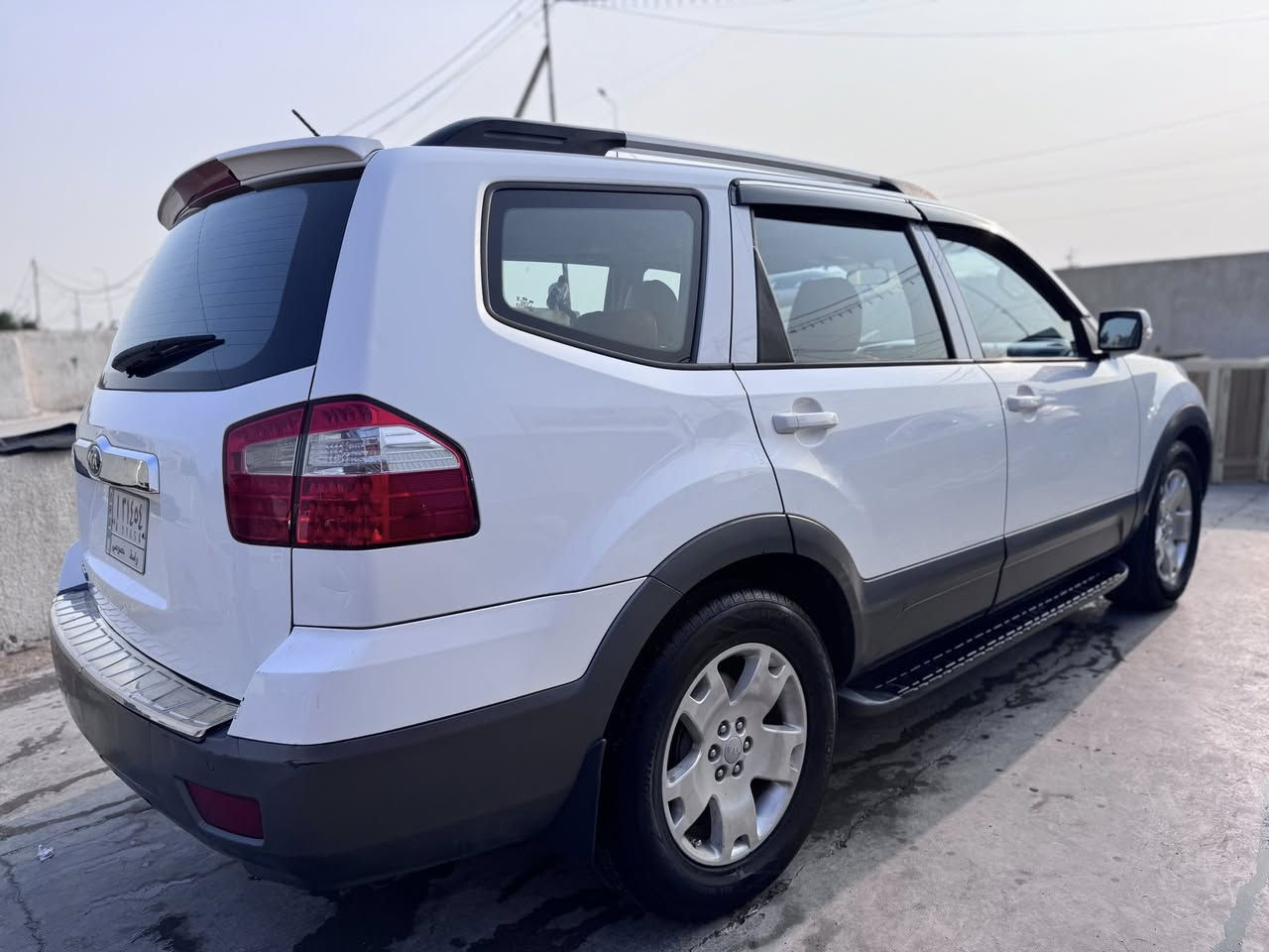 السلام عليكم 
موهافي للبيع موديل (2015) خليجي ماشيه (٢٦٠) مكفولة من الحادث والصبغ بيهة شخوط موضحه بالصور والمكينه مچفته رقم واسط بأسمي 
مواصفات الموهافي المعروفه وضايفلهة شاشه ولايت عالي شمسي وناصي زنون السعر ١٤٥$ للتواصل (***********)
