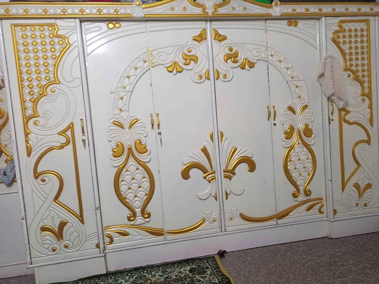 سلام عليكم عندي غرفه نوم مستخدم صاج وياها دوشمه الجربايه غرفه كامله مكاني بغداد سعرها ٨٥٠ قفل غرفه نضيفه الاستفسار الرقم***********
