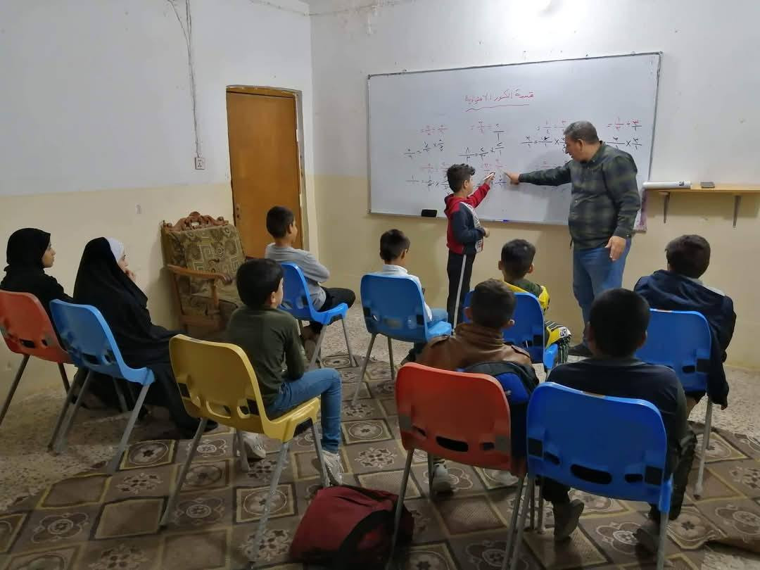 يعلن #معهد_الأسود النموذجي لدورات التقوية عن فتح التسجيل لدورات التقوية لطلاب الابتدائية والمتوسطة للبنين والبنات وبأسعار رمزية تنافسية 
للاستفسار الاتصال بالرقم ***********يوجد واتساب
